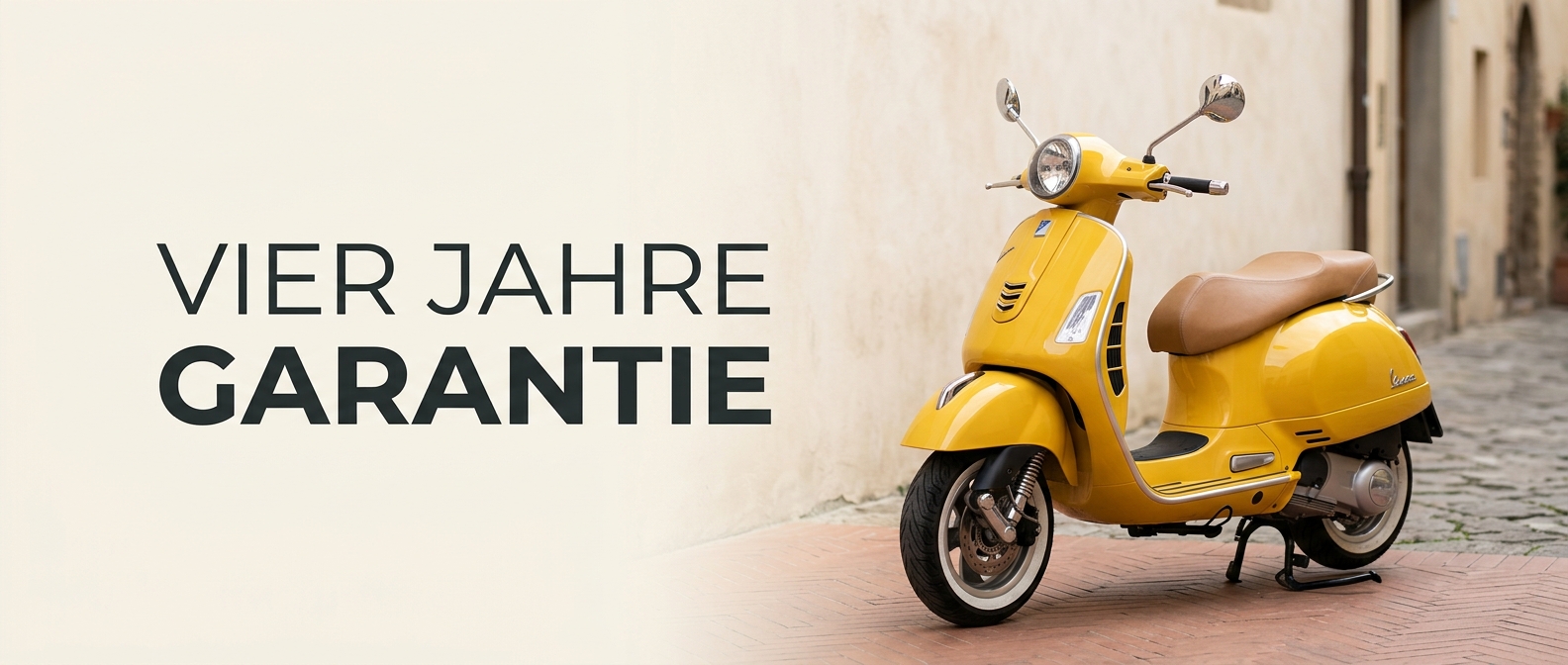 Gelbe Vespa mit dem Text: Vier Jahre Garantie